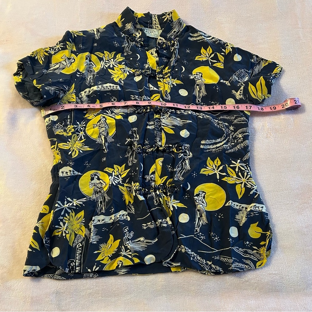 Avanti vintage silk Hawaiian short sleeve blouse hula girl moon size M - Picture 8 of 10